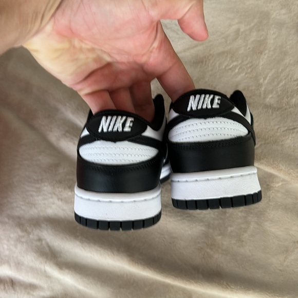 Size 8 womens nike panda dunk low brand new never used - Picture 5 of 7
